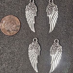 Double Sided Wings with Rose Set Of 4